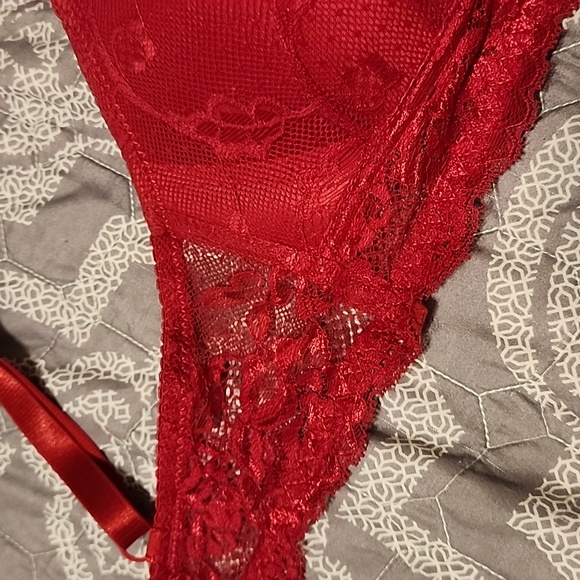 Bra - Picture 3 of 7